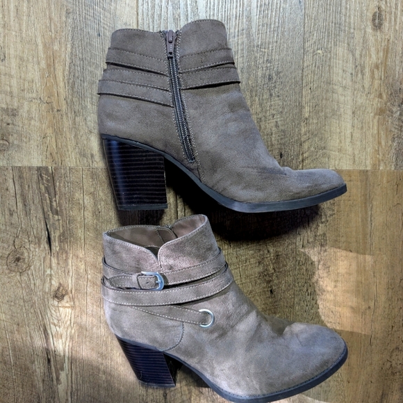Style & Co Women's Ankle Boots, Size 8.5 - Picture 2 of 10